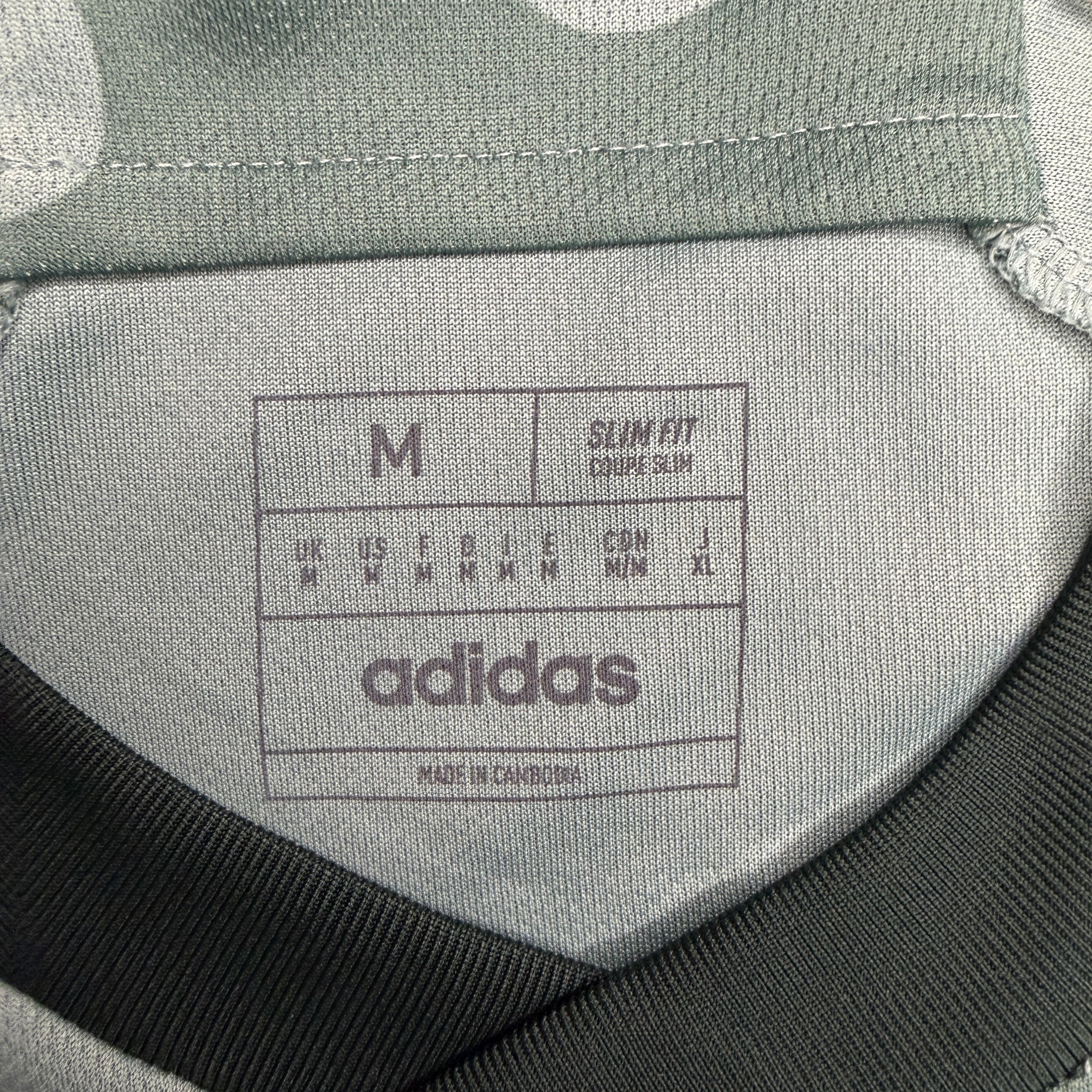 Celtic Jersey Adidas Size M 2023-24 Third BNWT