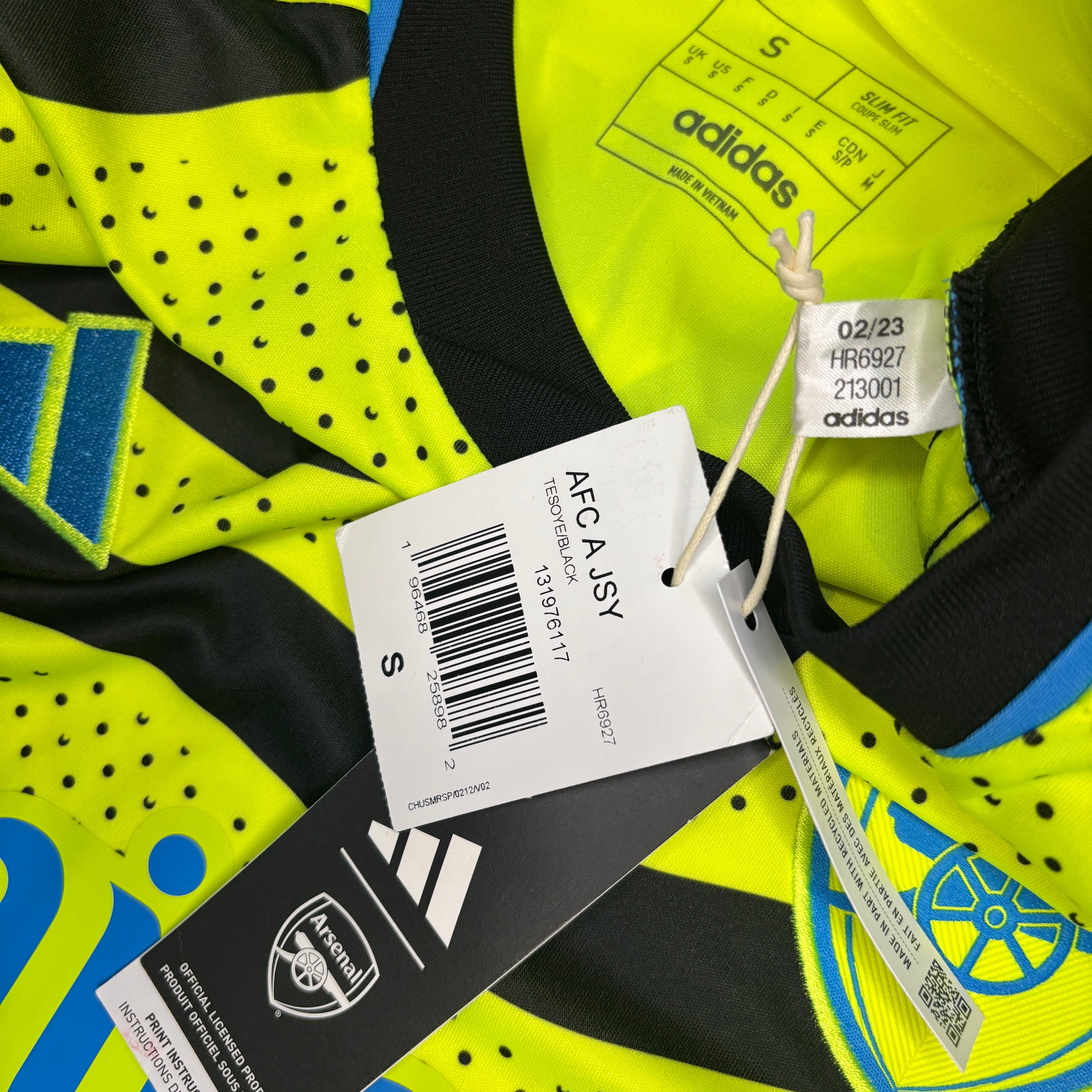 Bukayo Saka Arsenal Jersey Adidas Size S 2023-24 Away BNWT