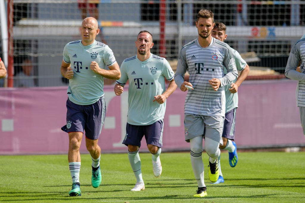 Bayern Munich Jersey Adidas Size 2XL 2018-19 Away